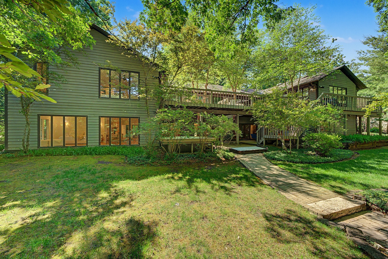 106 Oak Ridge Drive