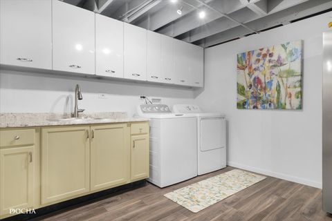Tiny photo for 1421 Garfield Avenue, Aurora, IL 60506 (MLS # 12646734)