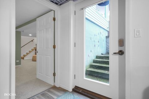 Tiny photo for 1421 Garfield Avenue, Aurora, IL 60506 (MLS # 12646734)