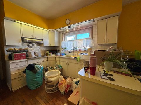 Tiny photo for 6601 S Francisco Avenue, Chicago, IL 60629 (MLS # 12612673)