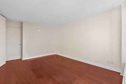 Tiny photo for 5455 N Sheridan Road #2904, Chicago, IL 60640 (MLS # 12632563)