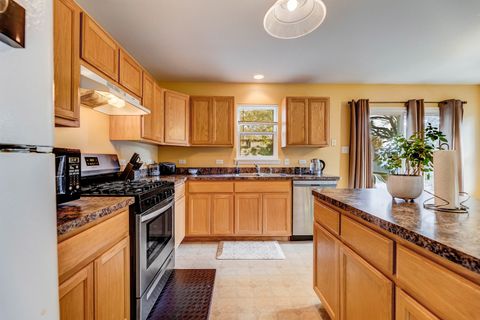 Tiny photo for 1114 Kylemore Court, Joliet, IL 60431 (MLS # 12567350)