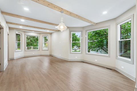 Tiny photo for 819 Mapleton Avenue, Oak Park, IL 60302 (MLS # 12678468)