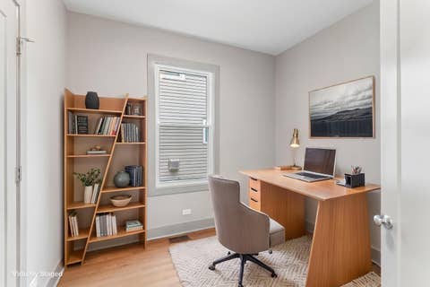 Tiny photo for 819 Mapleton Avenue, Oak Park, IL 60302 (MLS # 12678468)
