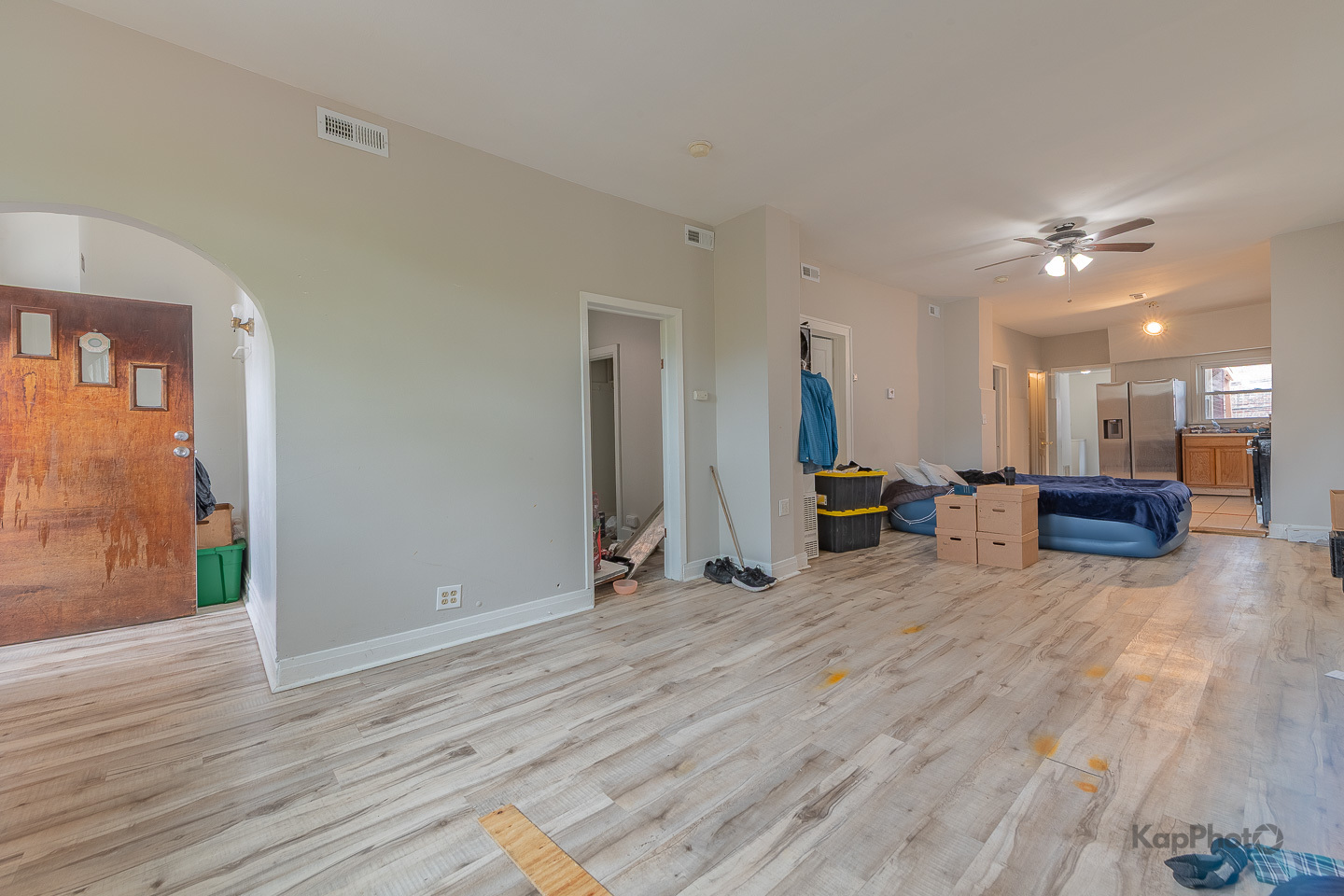 2642 W Superior Street