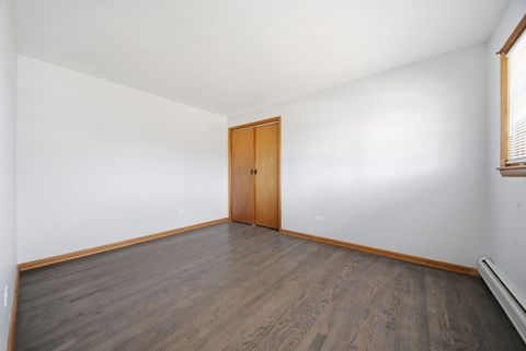 Tiny photo for 14601 Linder Avenue, Midlothian, IL 60445 (MLS # 12531281)