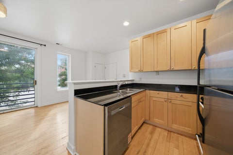 Tiny photo for 842 N Racine Avenue #202, Chicago, IL 60642 (MLS # 12751792)
