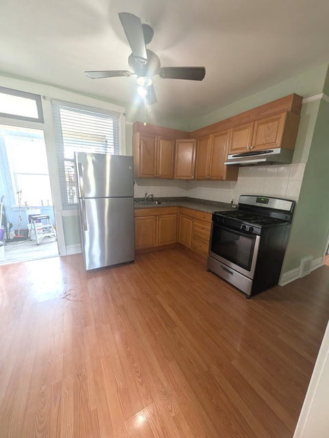 Tiny photo for 1900 Harvey Avenue #2W, Berwyn, IL 60402 (MLS # 12677321)