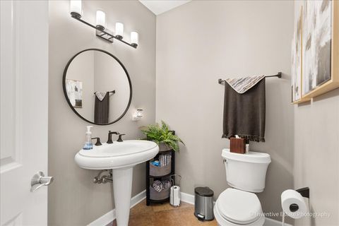 Tiny photo for Oswego, IL 60543 (MLS # 12573040)