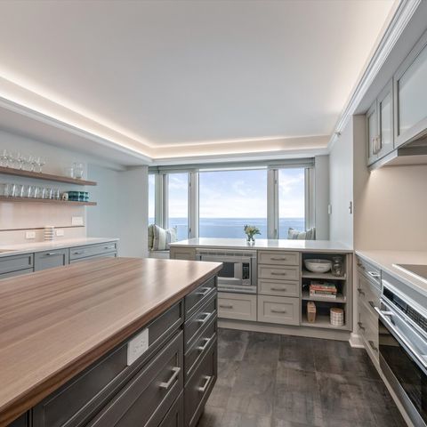 Tiny photo for 132 E Delaware Place #5106, Chicago, IL 60611 (MLS # 12561061)