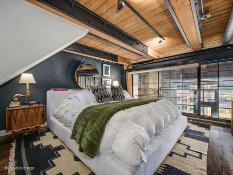 Tiny photo for 1000 W WASHINGTON Boulevard #542, Chicago, IL 60607 (MLS # 12488773)