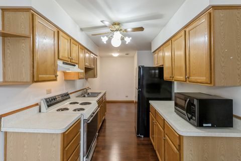 Tiny photo for 2600 Brookwood Way Drive #316A, Rolling Meadows, IL 60008 (MLS # 12423408)