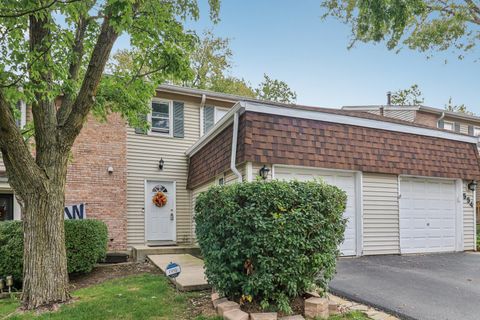 Tiny photo for 556 Leslie Lane, Bolingbrook, IL 60440 (MLS # 12486605)