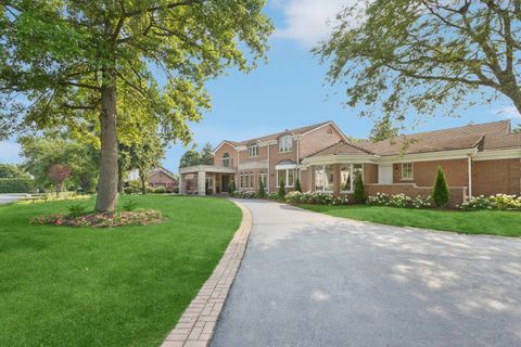 Tiny photo for 2430 Dorina Drive, Northfield, IL 60093 (MLS # 12491924)