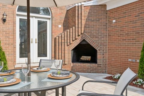 Tiny photo for 2430 Dorina Drive, Northfield, IL 60093 (MLS # 12491924)