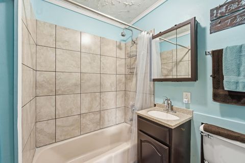 Tiny photo for 101 Oakleaf Road, Lake In The Hills, IL 60156 (MLS # 12612981)