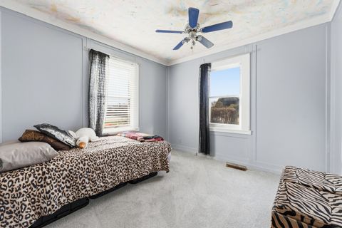 Tiny photo for 101 Oakleaf Road, Lake In The Hills, IL 60156 (MLS # 12612981)