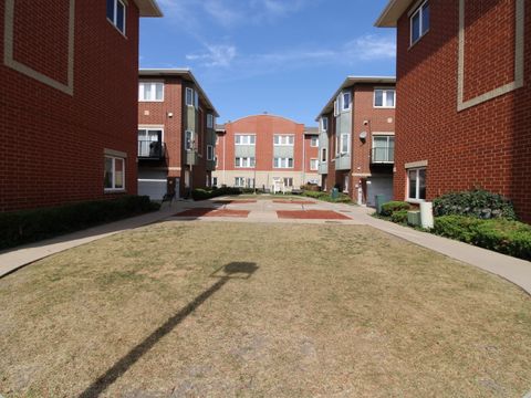 Tiny photo for 2409 W 32nd Place, Chicago, IL 60608 (MLS # 12514232)