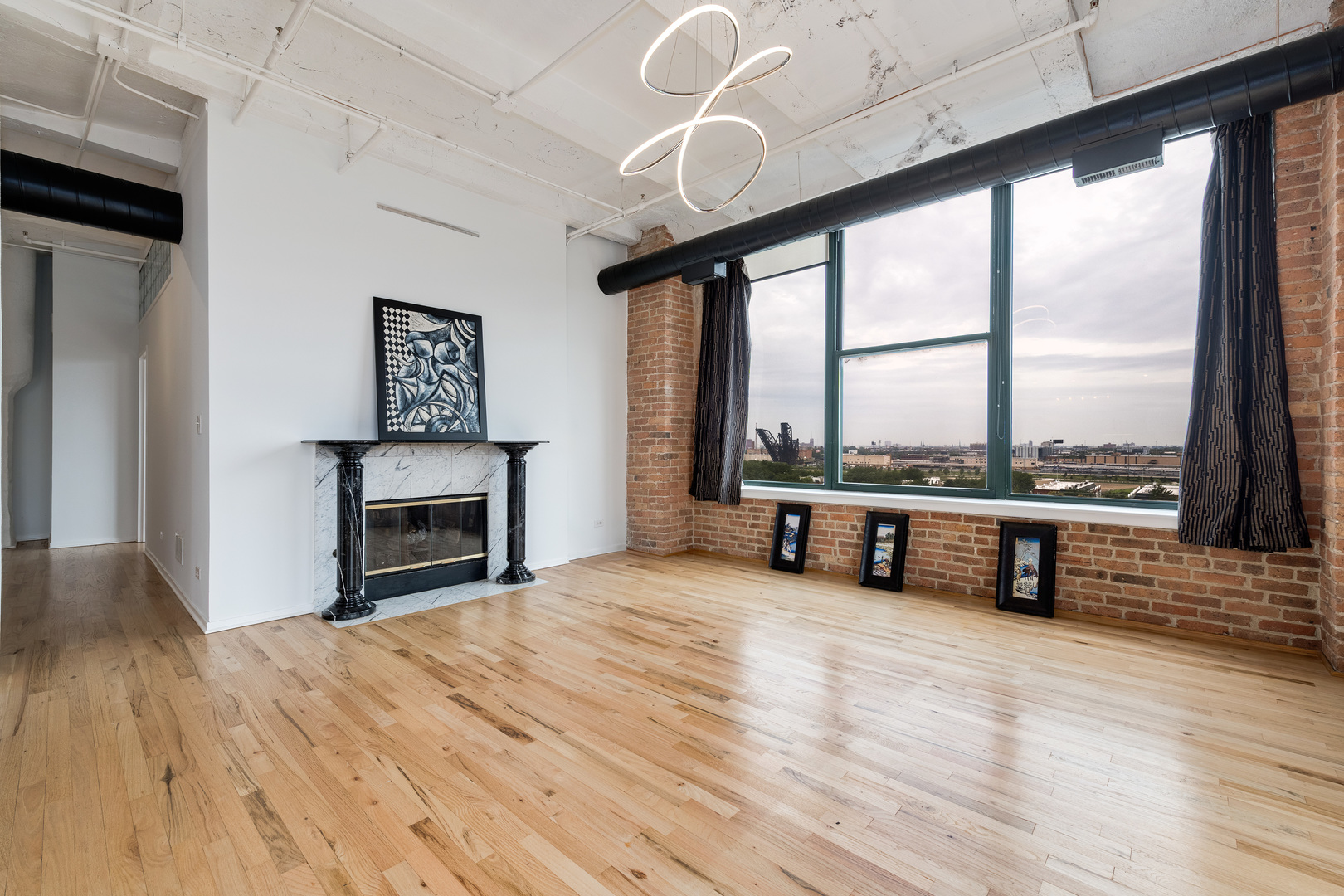 1322 S Wabash Avenue 805