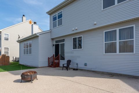 Tiny photo for 2575 Barnhart Street, West Chicago, IL 60185 (MLS # 12614364)