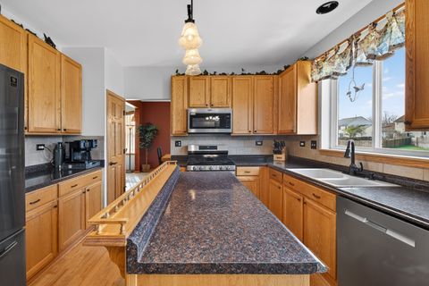 Tiny photo for 2575 Barnhart Street, West Chicago, IL 60185 (MLS # 12614364)