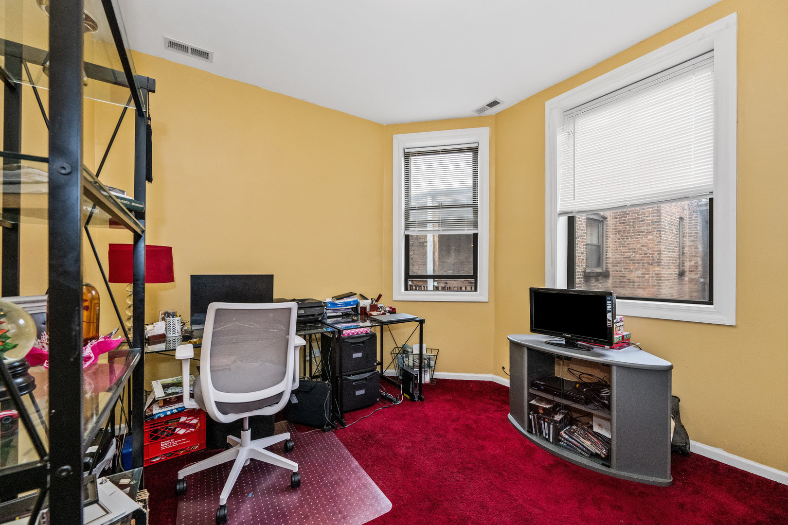 Chicago, Illinois 60637, United States, 3 Bedrooms Bedrooms, ,2 BathroomsBathrooms,Residential,Active,247782