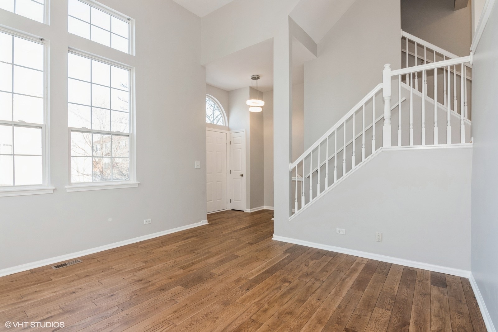2432 Courtyard Circle 1