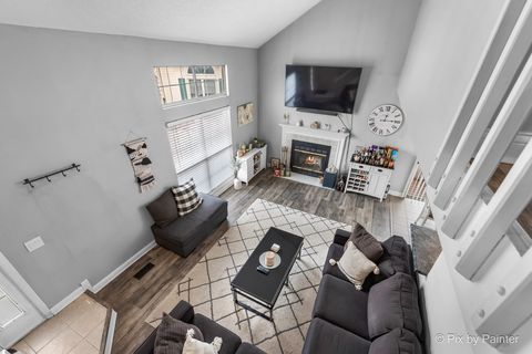 Tiny photo for 1056 N Knollwood Drive, Palatine, IL 60067 (MLS # 12492900)