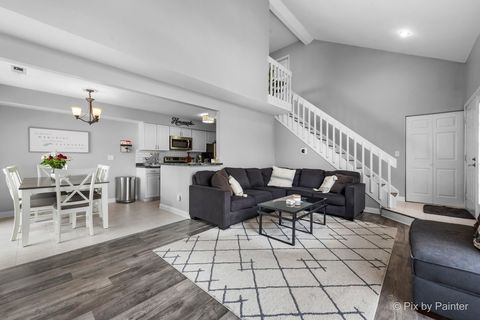 Tiny photo for 1056 N Knollwood Drive, Palatine, IL 60067 (MLS # 12492900)