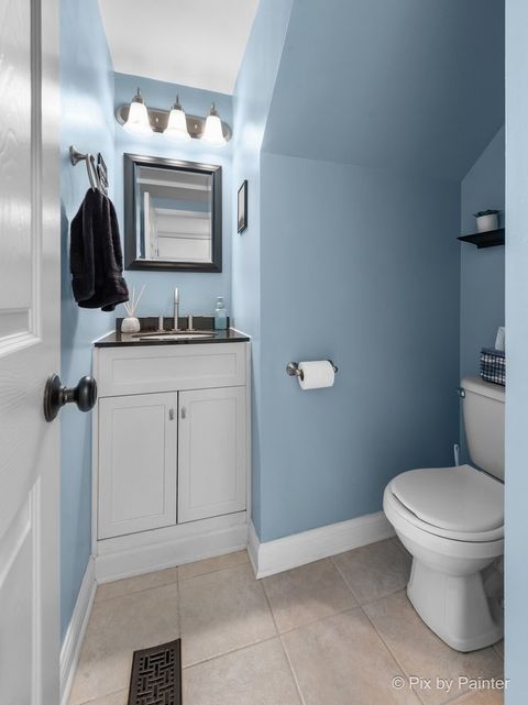 Tiny photo for 1056 N Knollwood Drive, Palatine, IL 60067 (MLS # 12492900)