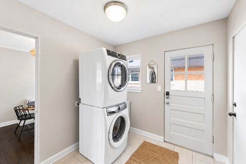 Tiny photo for 5204 Wolf Road, Western Springs, IL 60558 (MLS # 12755045)