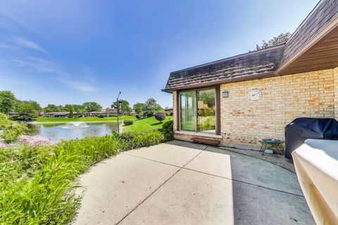 Tiny photo for 2439 Greenwood Road, Northbrook, IL 60062 (MLS # 12435601)