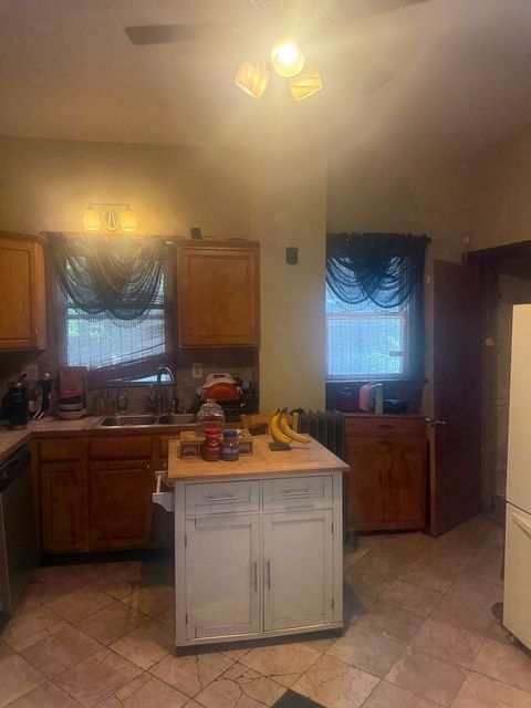 Tiny photo for 14131 Lincoln Avenue, Dolton, IL 60419 (MLS # 12437074)