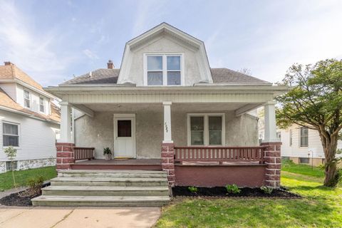 Photo of Davenport, IA 52804 (MLS # 12624599)