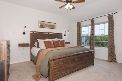 Tiny photo for 2804 Longmeadow Lane, Bloomington, IL 61704 (MLS # 12574410)