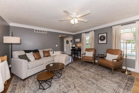 Tiny photo for 2804 Longmeadow Lane, Bloomington, IL 61704 (MLS # 12574410)