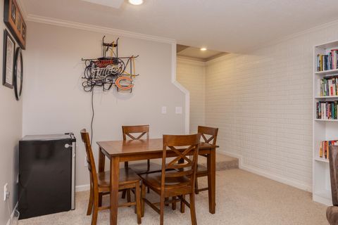 Tiny photo for 2804 Longmeadow Lane, Bloomington, IL 61704 (MLS # 12574410)