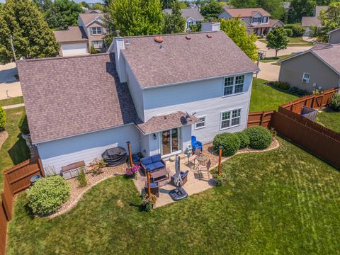 Tiny photo for 2804 Longmeadow Lane, Bloomington, IL 61704 (MLS # 12574410)