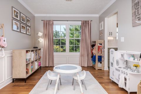 Tiny photo for 2804 Longmeadow Lane, Bloomington, IL 61704 (MLS # 12574410)