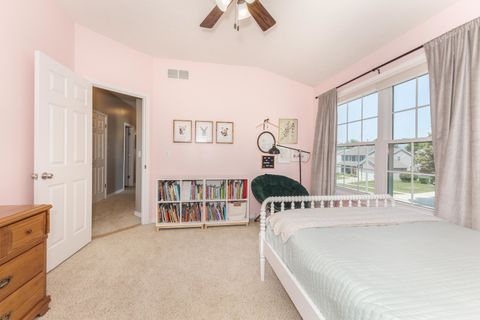 Tiny photo for 2804 Longmeadow Lane, Bloomington, IL 61704 (MLS # 12574410)