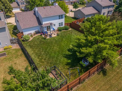 Tiny photo for 2804 Longmeadow Lane, Bloomington, IL 61704 (MLS # 12574410)