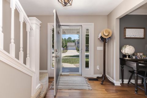 Tiny photo for 2804 Longmeadow Lane, Bloomington, IL 61704 (MLS # 12574410)