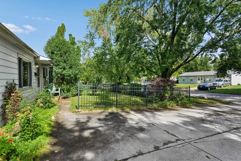 Tiny photo for 307 Edinburgh Drive, Lockport, IL 60441 (MLS # 12740992)