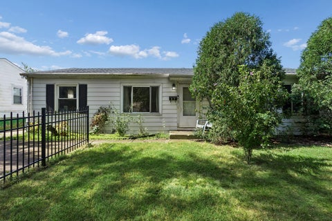 Photo of 307 Edinburgh Drive, Lockport, IL 60441 (MLS # 12740992)