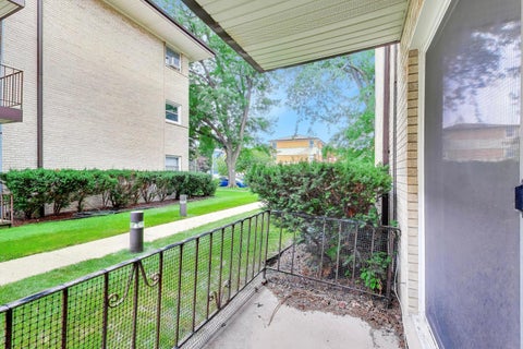 Tiny photo for 4243 N Kedvale Avenue #1F, Chicago, IL 60641 (MLS # 12737280)