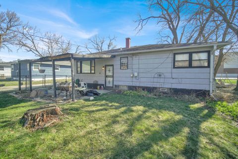 Tiny photo for 16934 Annetta Avenue, Hazel Crest, IL 60429 (MLS # 12608816)