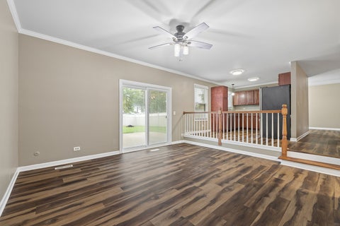 Tiny photo for 388 Woodhollow Lane, Bartlett, IL 60103 (MLS # 12739799)