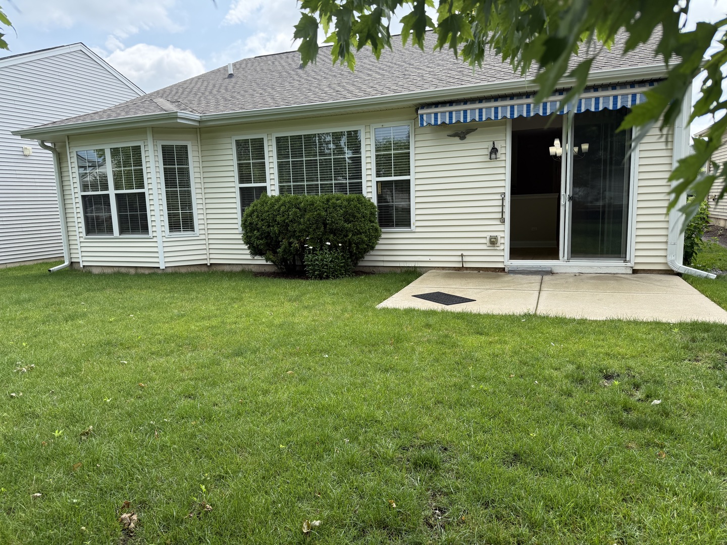 13053 Dearborn Trail