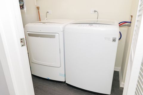 Tiny photo for 225 Thornapple Court #225, Buffalo Grove, IL 60089 (MLS # 12536889)