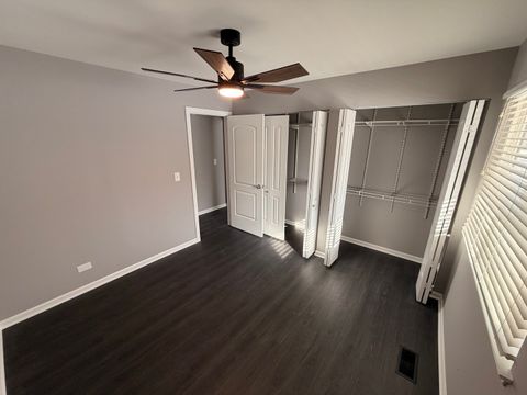 Tiny photo for 225 Thornapple Court #225, Buffalo Grove, IL 60089 (MLS # 12536889)